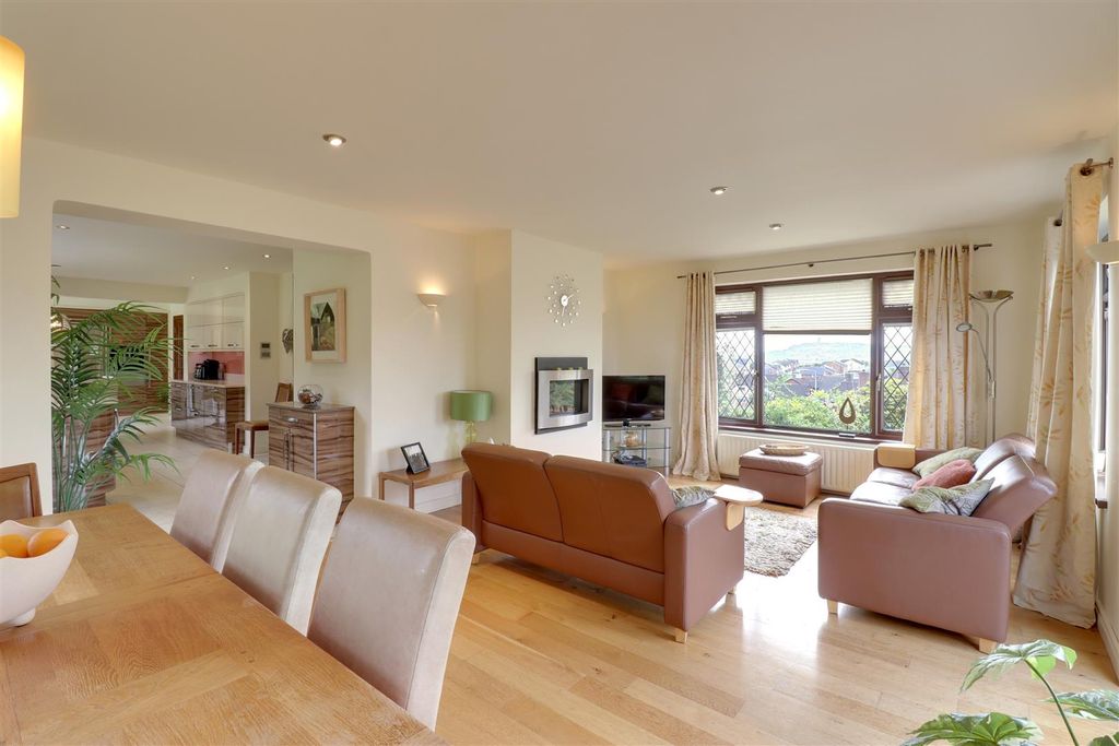 Additional image 8 of 4 bed detached house for sale8 Newtown Park, Newtownards BT23