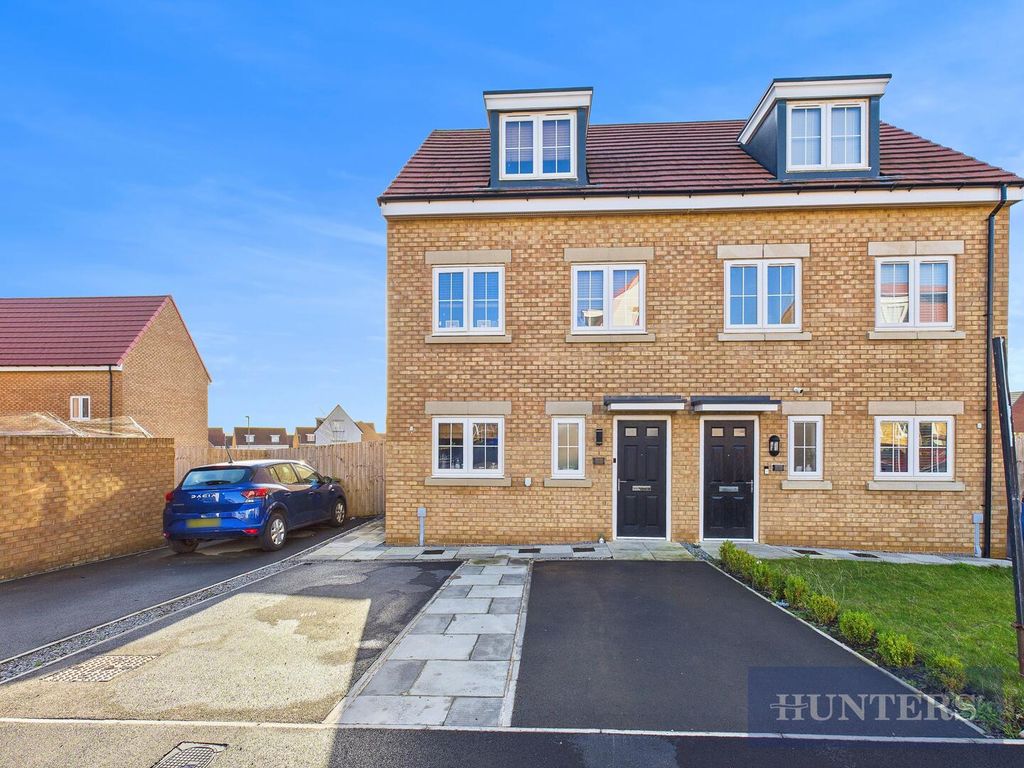 Property photo 1 of 22 Front (Exterior)