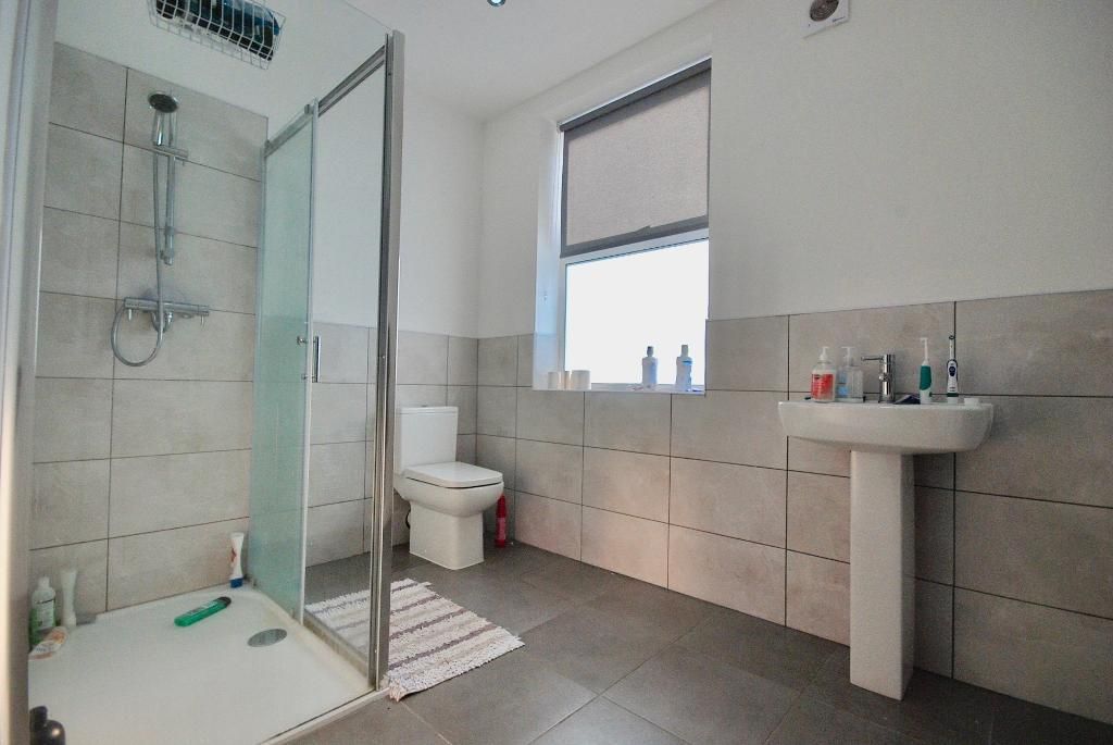 Property photo 3 of 9 Photo 3