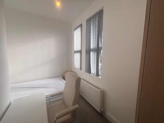 Property photo 2 of 11 Image