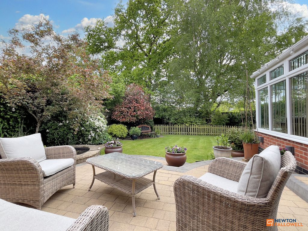 Property photo 2 of 36