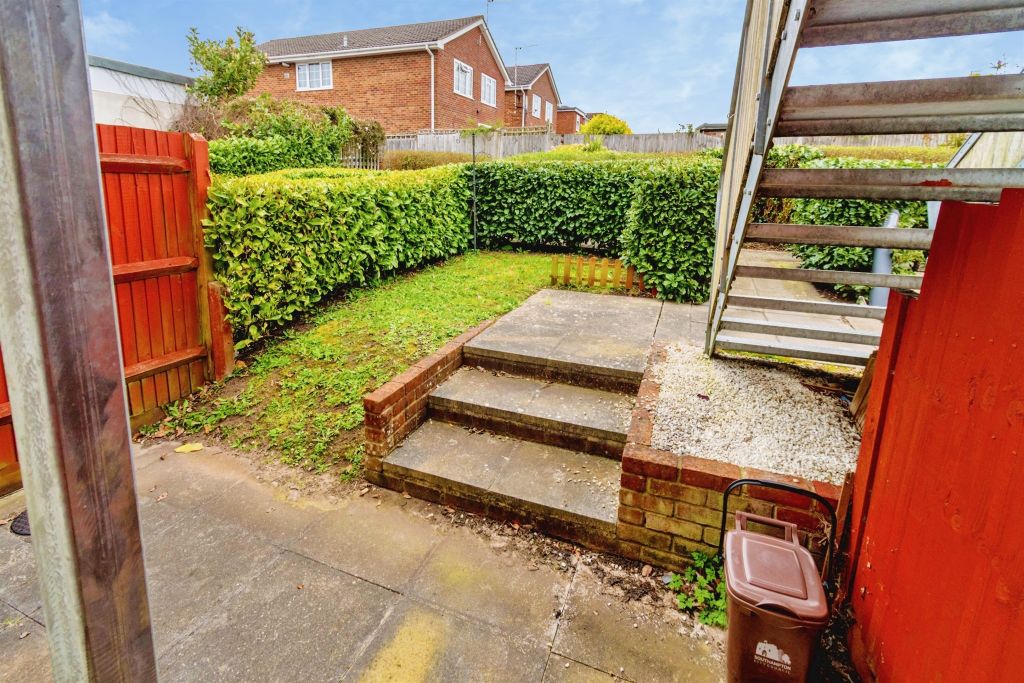 Property photo 2 of 11