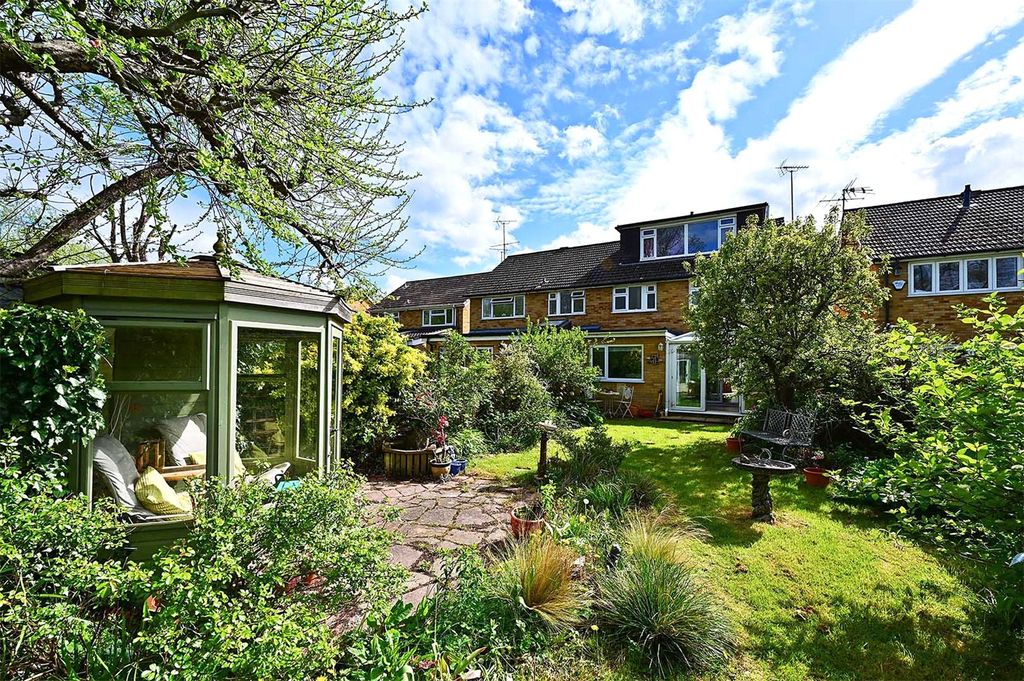 Property photo 3 of 18 Picture No. 17