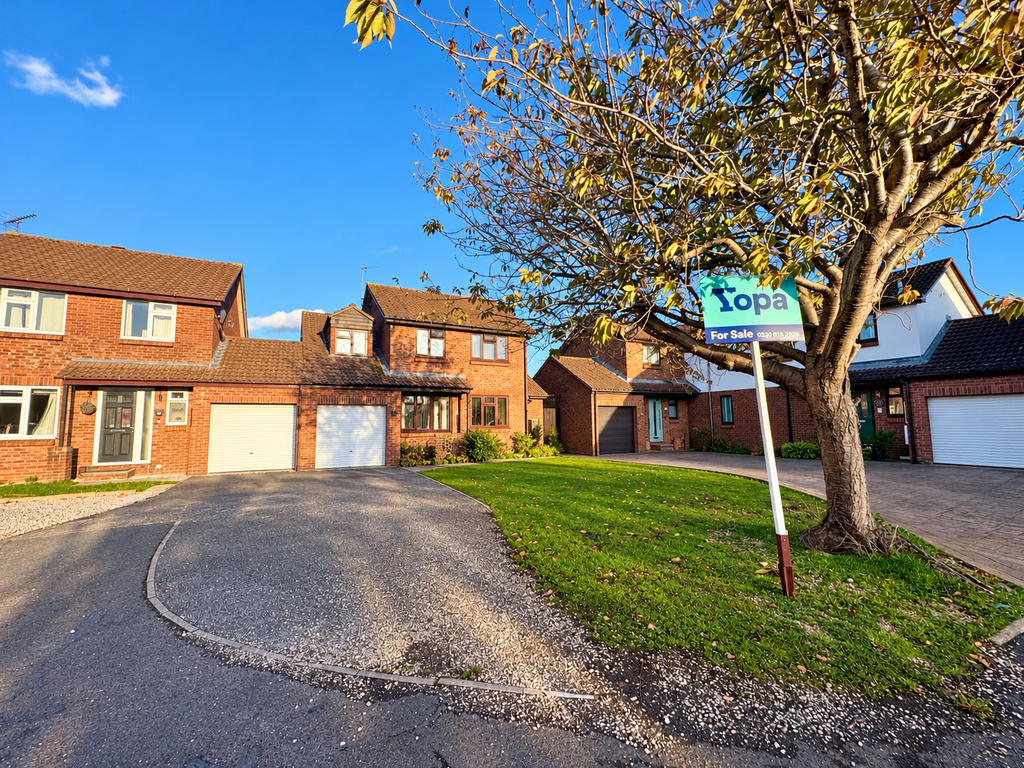 Property photo 1 of 20 Fcab8C05-3C2E-4B53-A833-C0A06F8Ec4Ff
