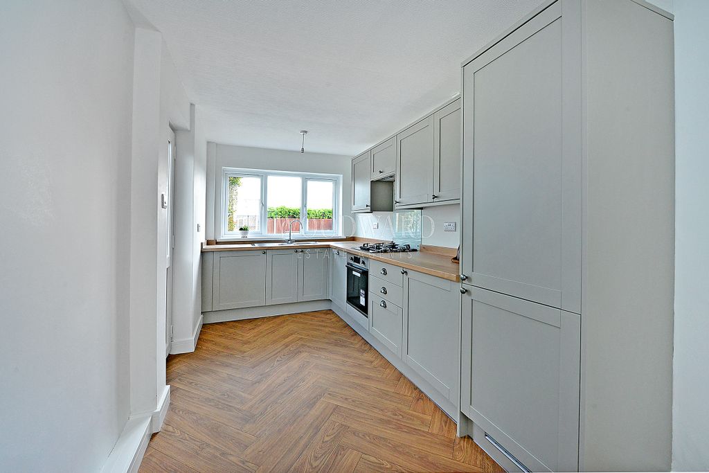 Property photo 2 of 19 Kitchen/Breakfast Room