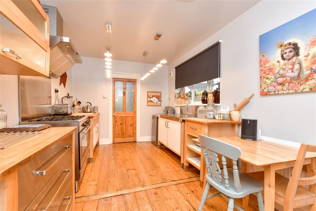 Property photo 2 of 12 Kitchen/Breakfast Room