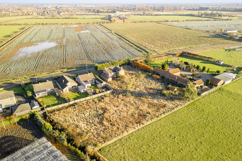 Property photo 2 of 10 Land At Highfield House (Wyberton)-3
