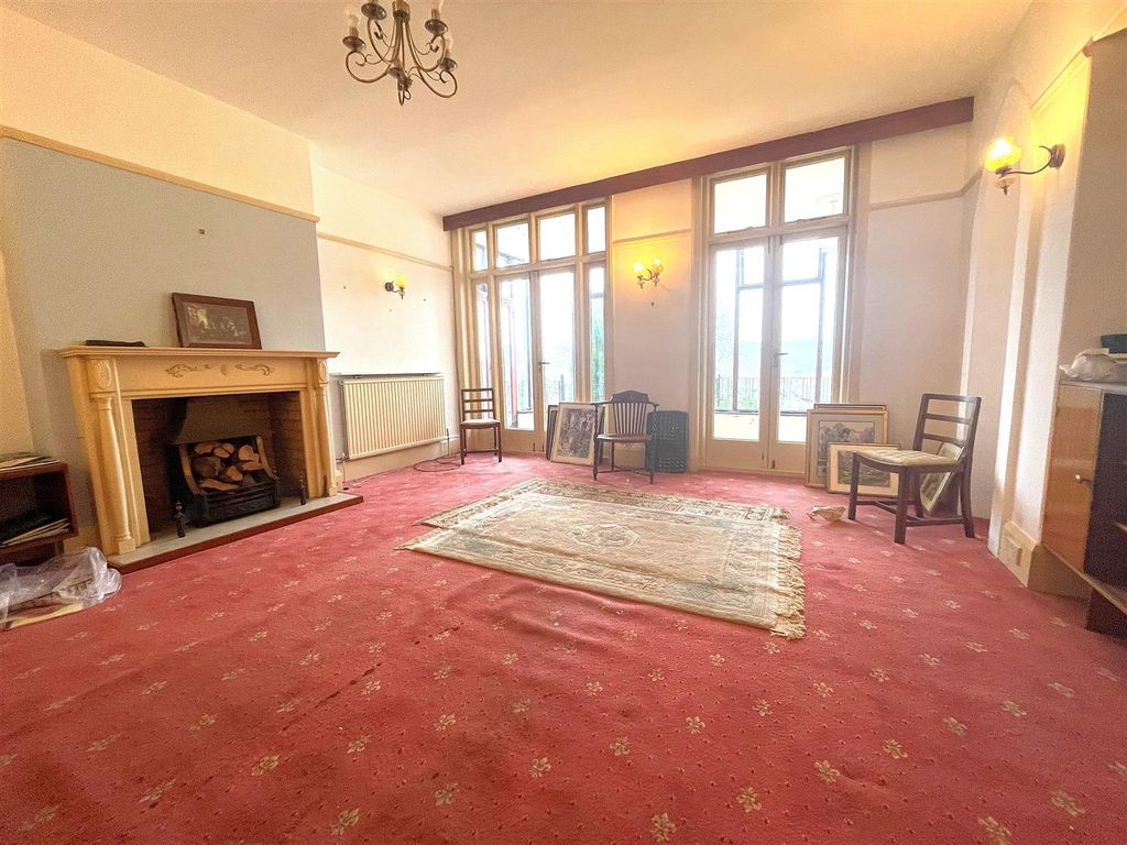 Property photo 2 of 23 17.Jpg