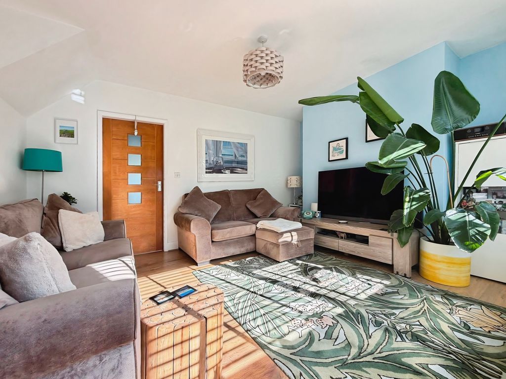 Property photo 2 of 17 Photo 15