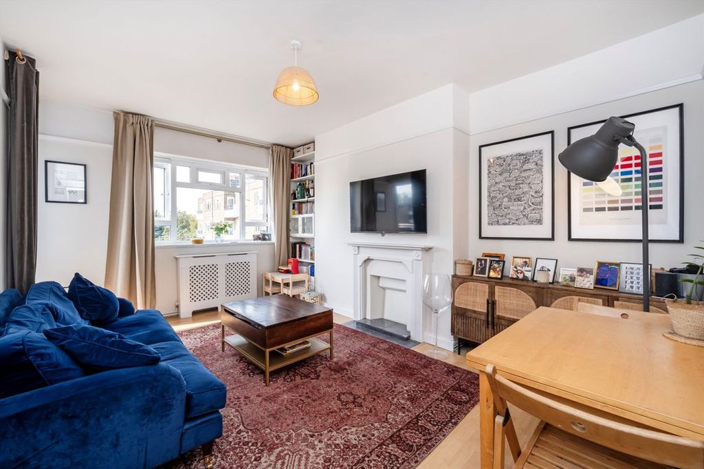 Property photo 1 of 6