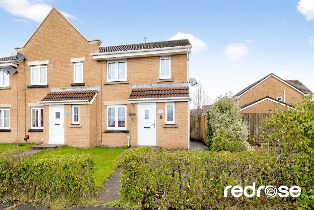 Property photo 1 of 14 2 Anderton Cres - Photos-09