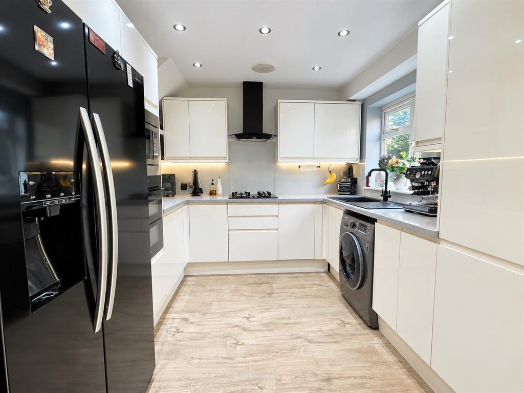 Property photo 3 of 13 7873Ef87-3E12-4A70-B450-516B265C4B58.Png