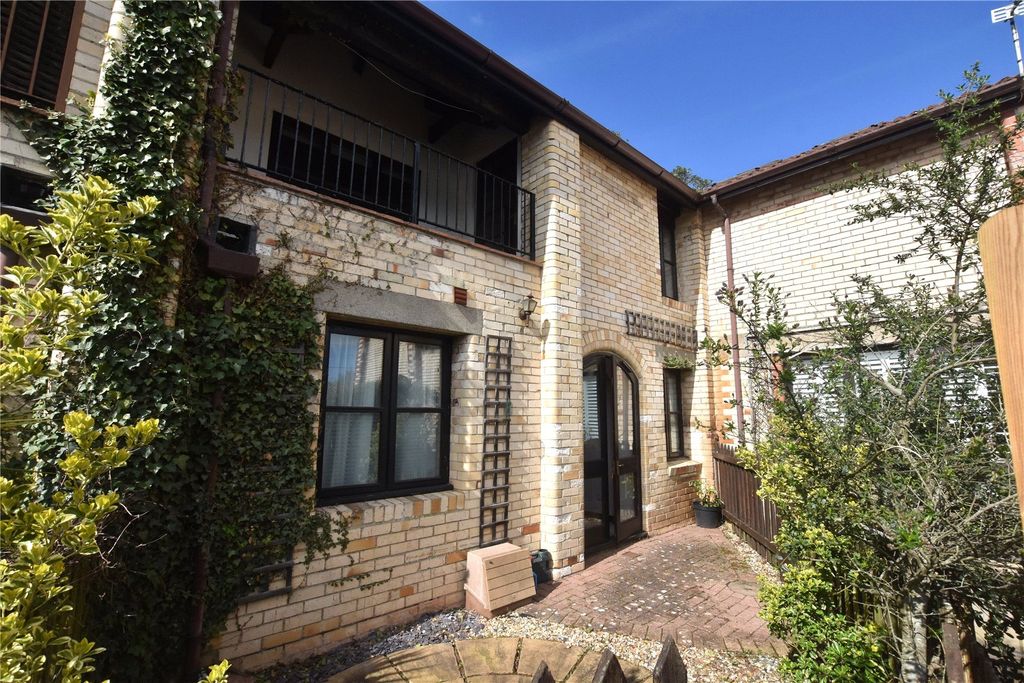 Property photo 1 of 20 Rear