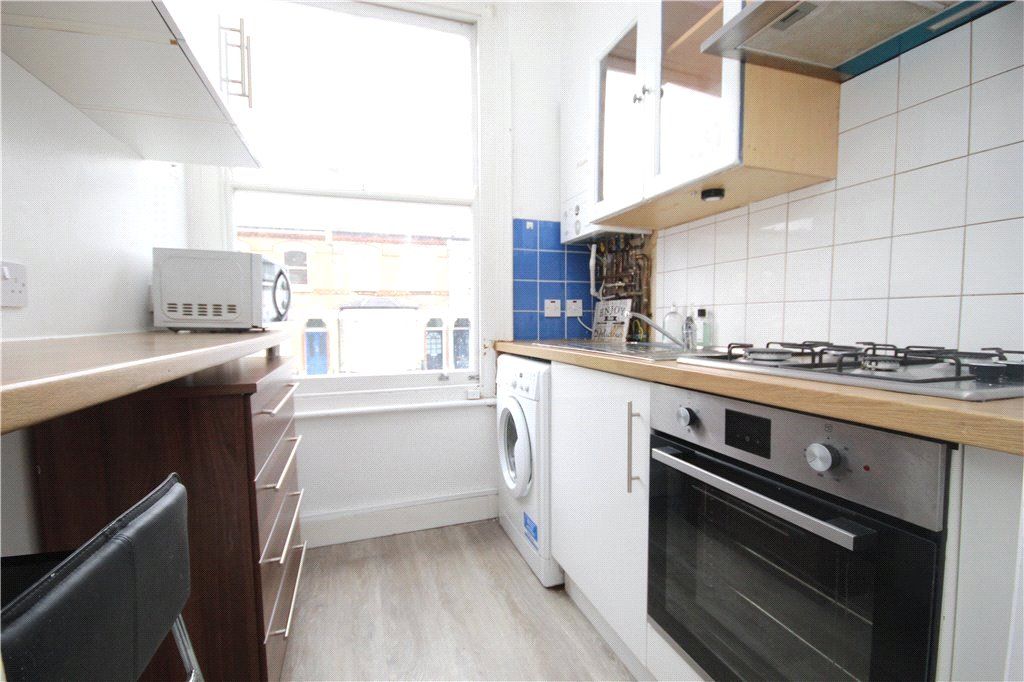 Property photo 2 of 4 Kitcen