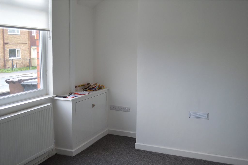 Property photo 3 of 10 Picture No. 10