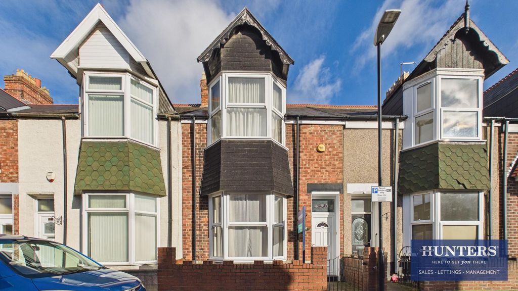 Property photo 1 of 19 External