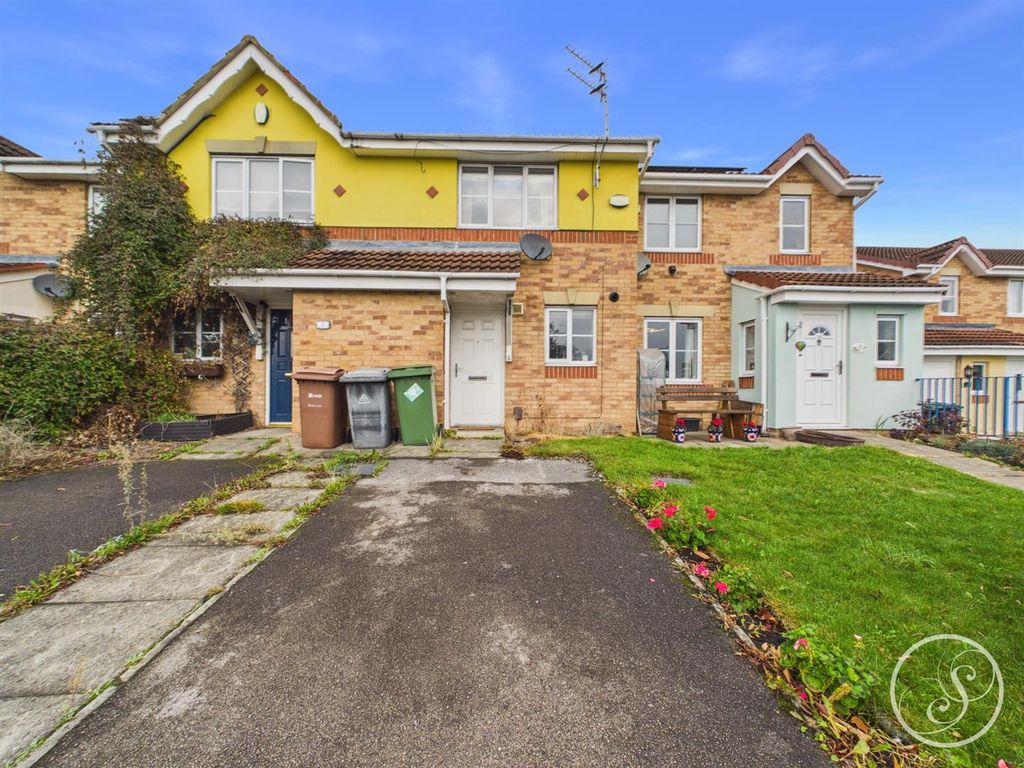 Property photo 1 of 16 External