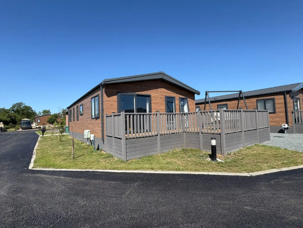 Property photo 1 of 14 1