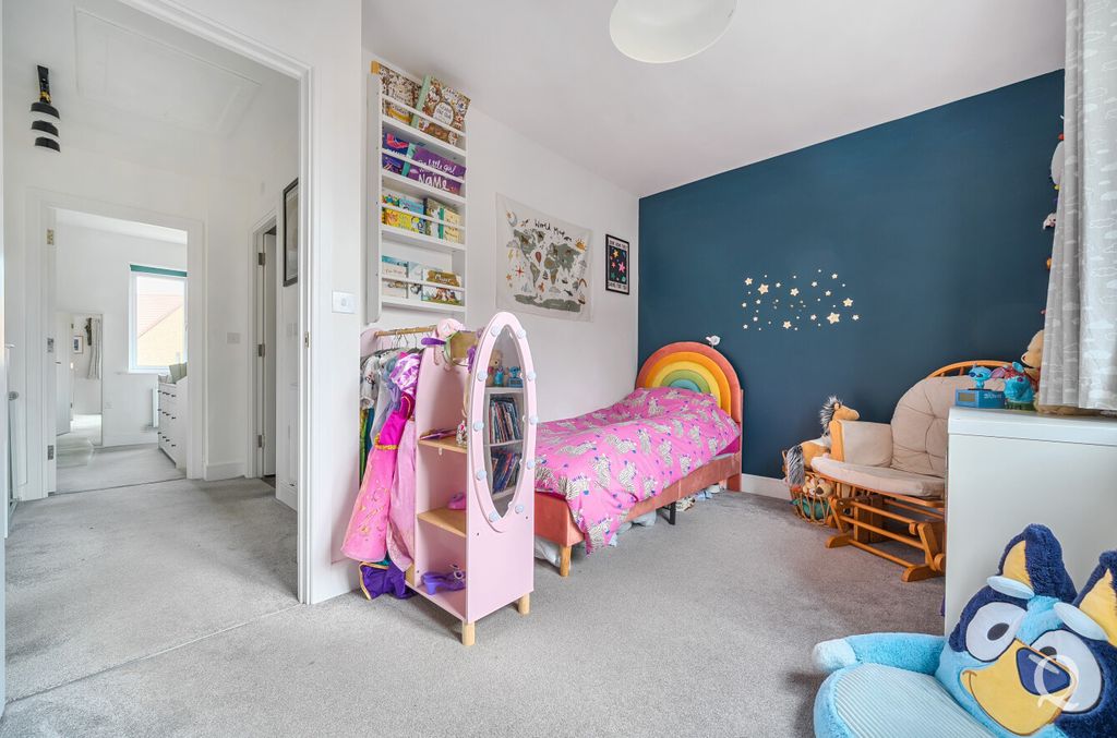 Property photo 3 of 23 0Cfaf716-F321-458...
