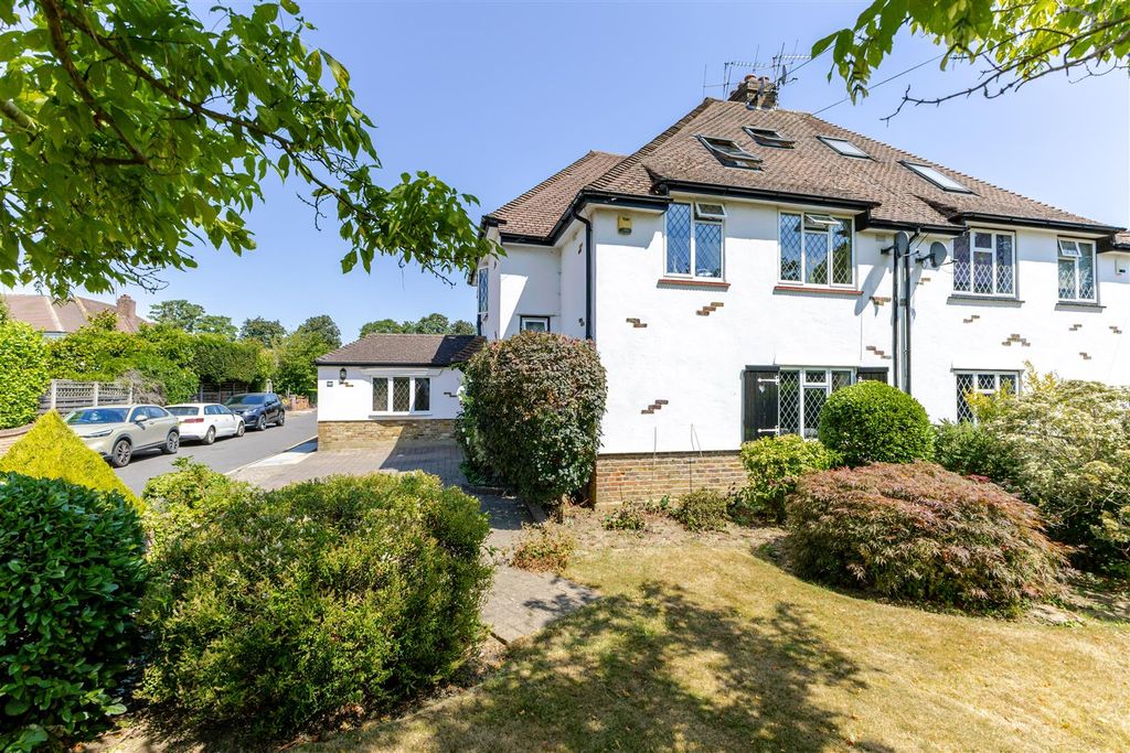 Property photo 1 of 39 External 1.Jpg
