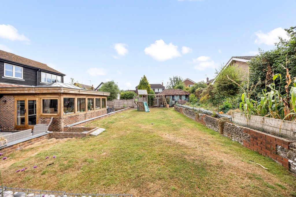 Property photo 3 of 30