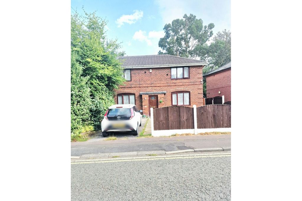 Property photo 2 of 14