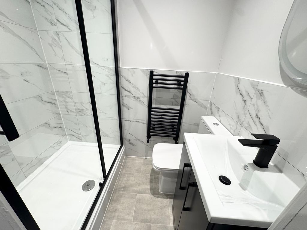 Property photo 3 of 13 Image