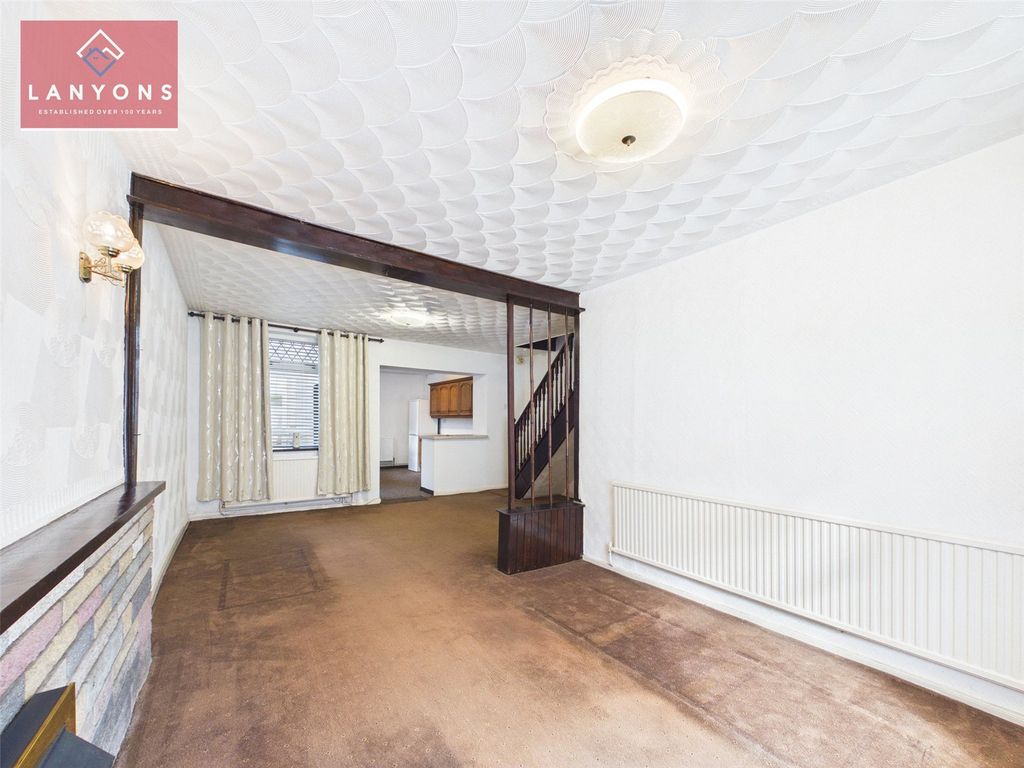 Property photo 3 of 13 Picture No. 06