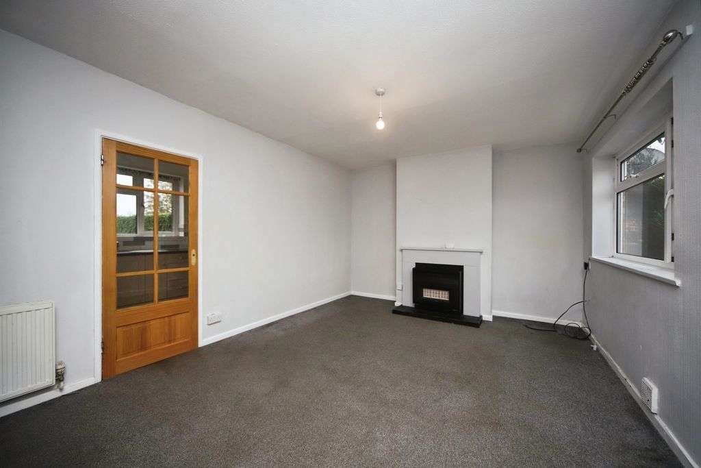 Property photo 3 of 16 Photo