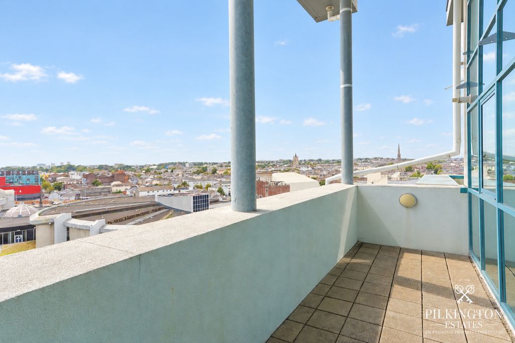 Property photo 2 of 10 4275152