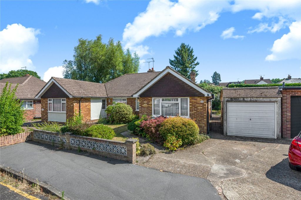 Property photo 1 of 16 Picture No. 02