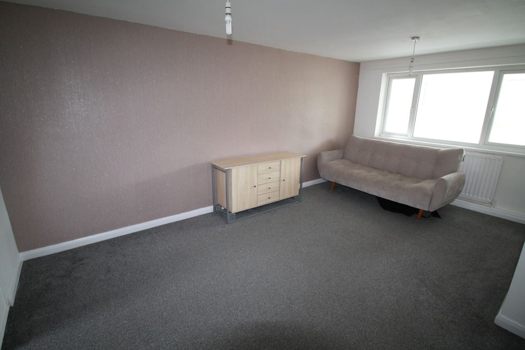 Property photo 2 of 10 Living Room