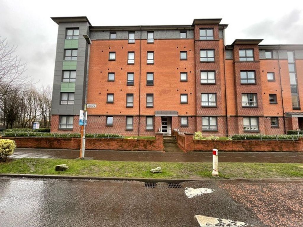 Property photo 2 of 9