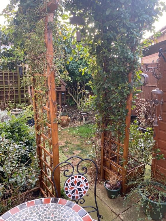 Property photo 2 of 10