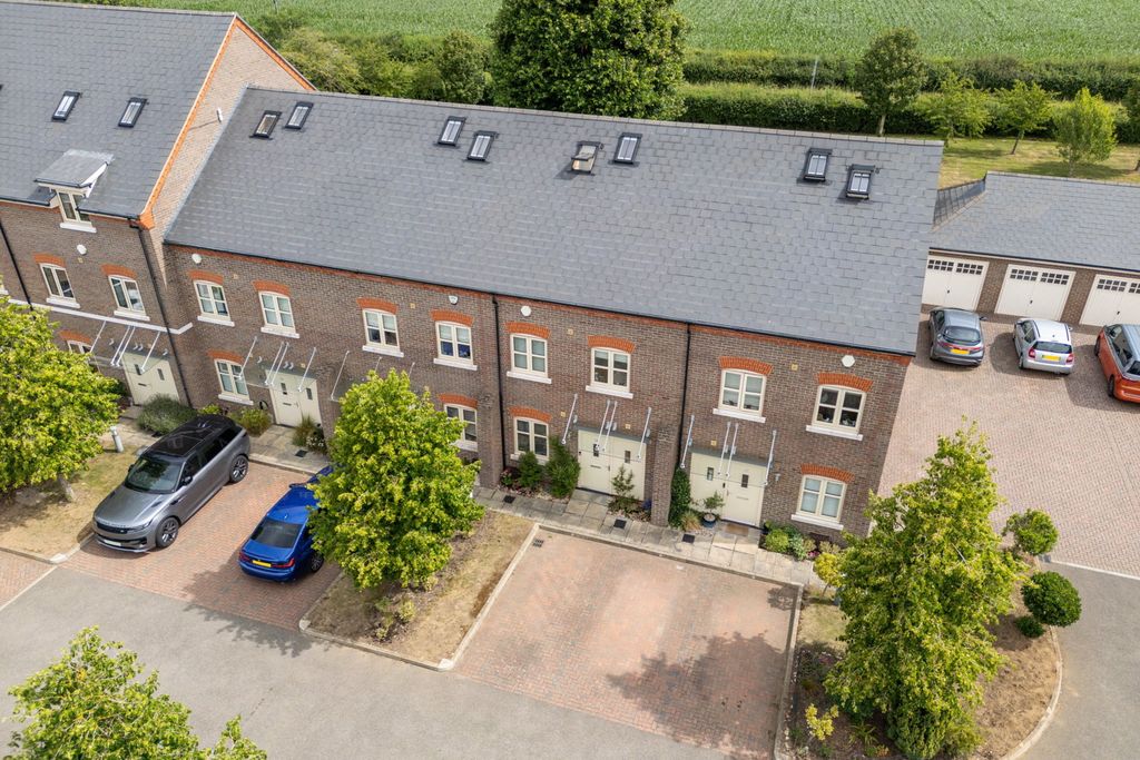 Property photo 1 of 38