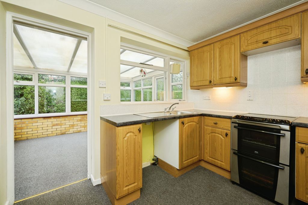 Property photo 2 of 9 Image