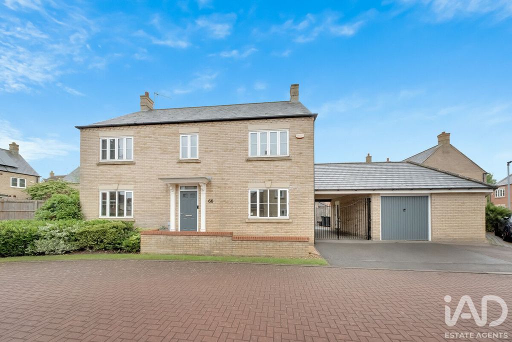 Property photo 1 of 43