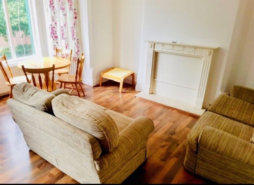 Property photo 1 of 4