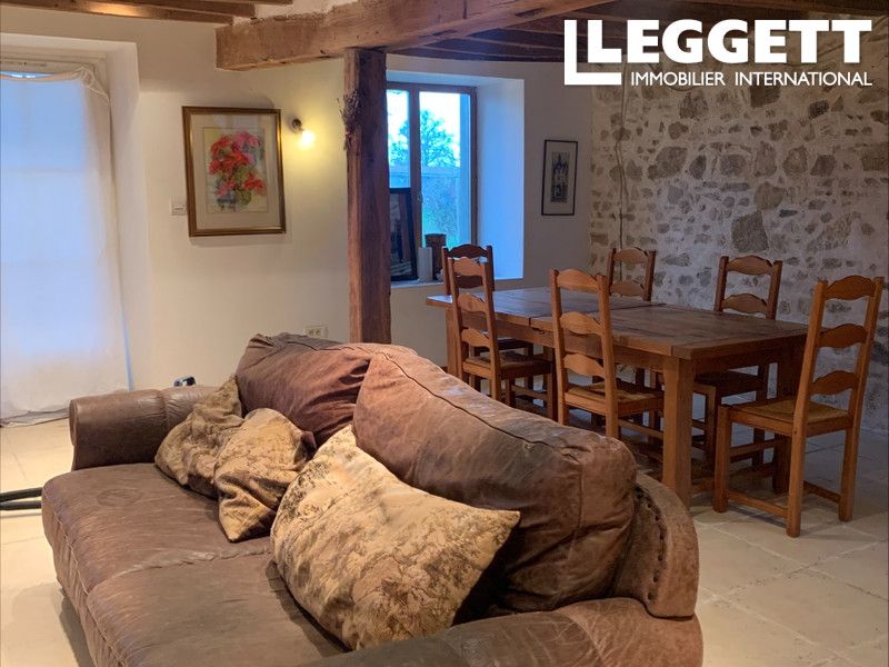 Property photo 3 of 10