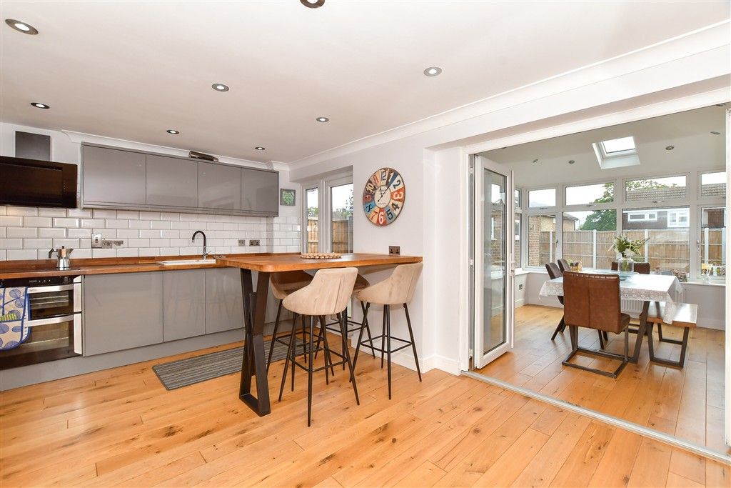 Property photo 3 of 16 Kitchen/Diner
