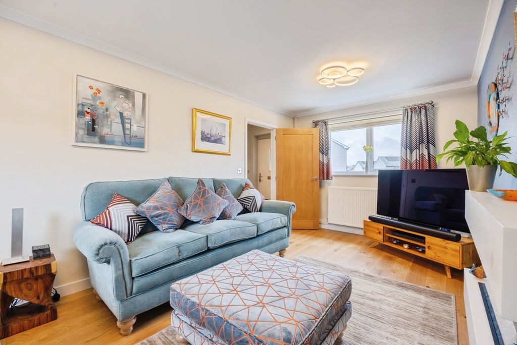 Property photo 2 of 20 Reception Room