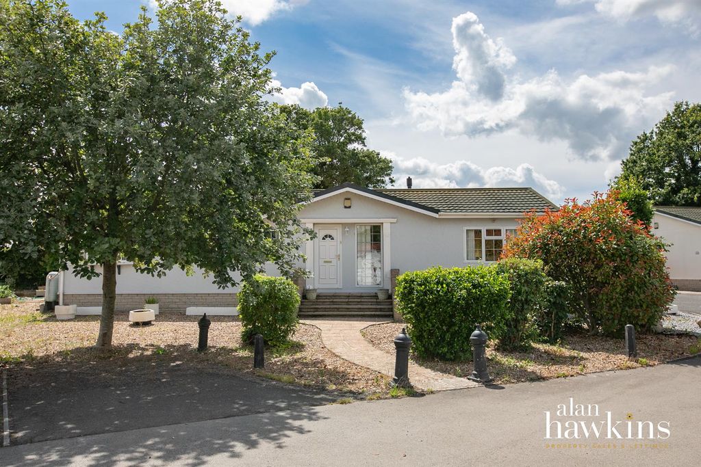 Property photo 1 of 18 Ah3612.Jpg