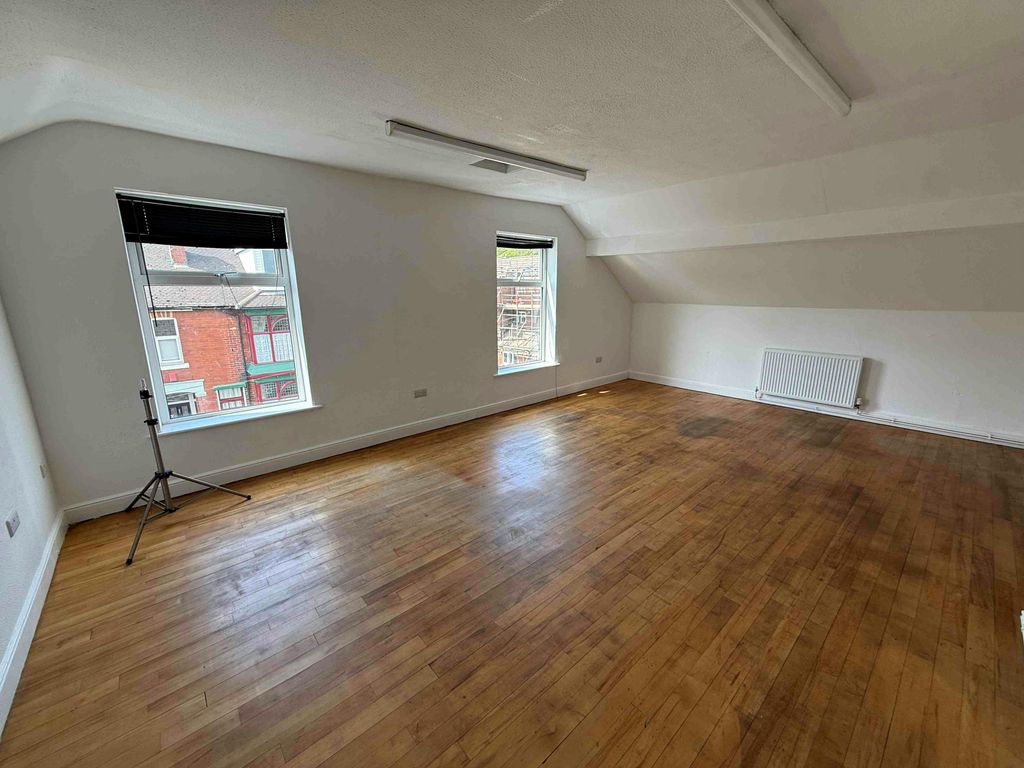 Property photo 2 of 8 Img_3453.Jpg