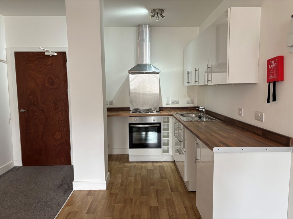Property photo 1 of 4