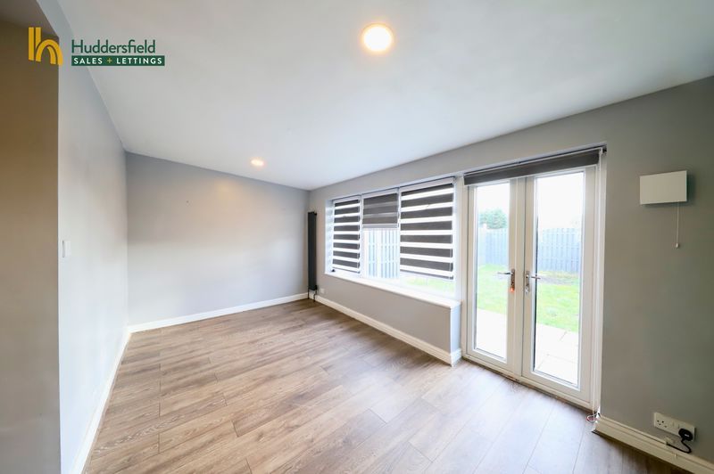 Property photo 3 of 19 Dining Room.1