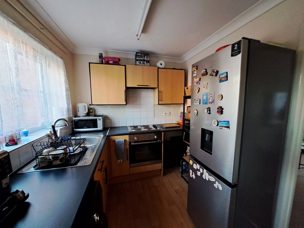 Property photo 2 of 7 20251113_150044