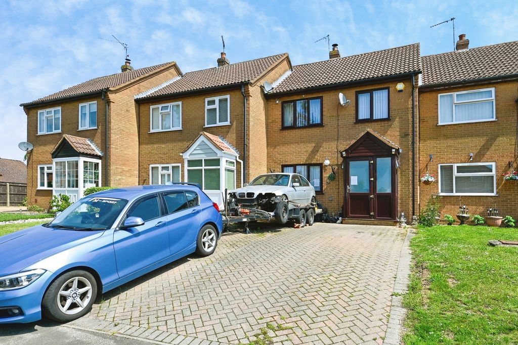 Property photo 1 of 16 Pbox-Img.Jpg
