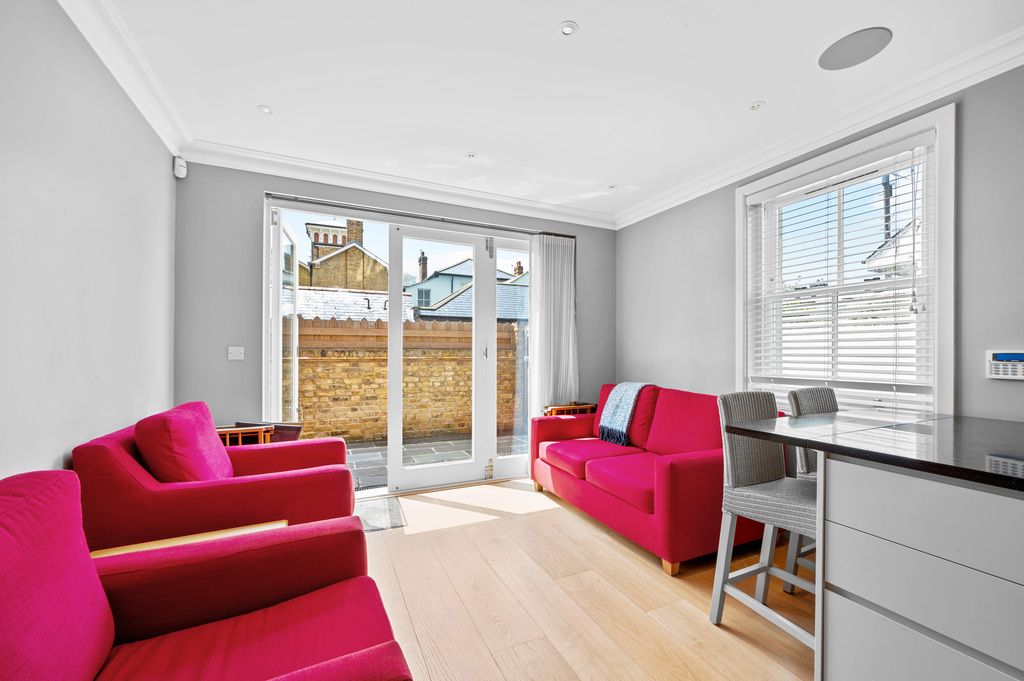 Property photo 1 of 7
