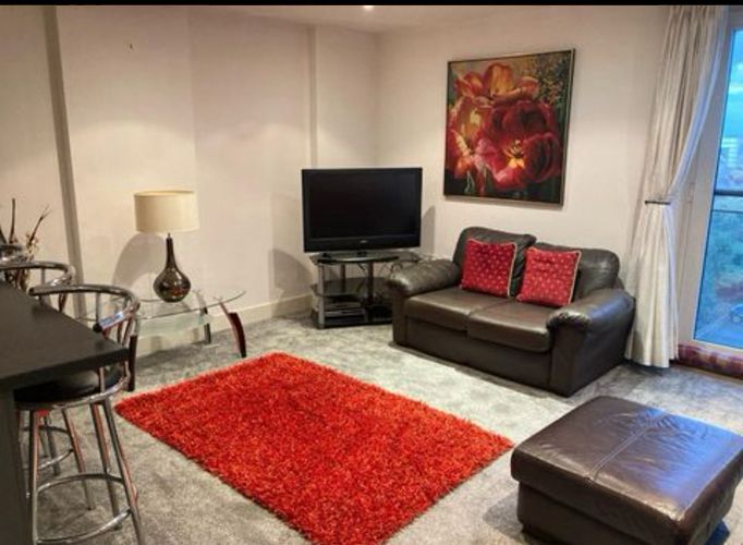 Property photo 1 of 19 Cover