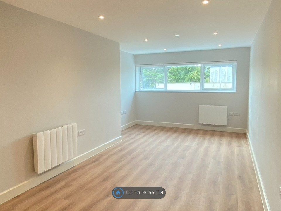 Property photo 1 of 9 Living Room Example